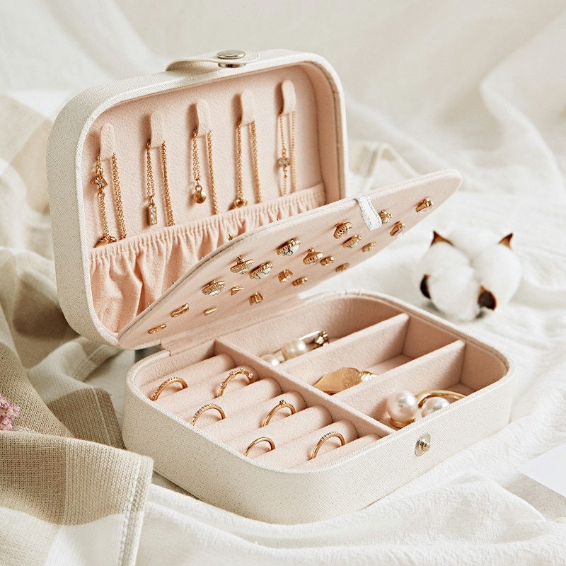 Earring 2024 storage box