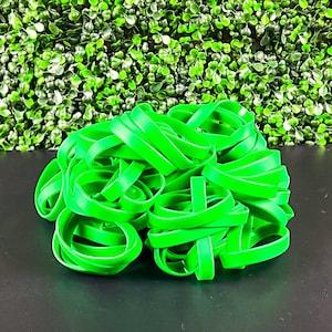 Green Adult Sized Silicone Wristbands, Silicone Bracelets, Strong Wristbands, Plain Silicone Wristbands, Silicone Rubber Bracelet