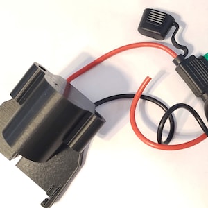 Ryobi Battery Adapter, Ryobi One+ 18V DIY Project Adapter, 30Amp Fuse Convertor Convert 18v to DIY Connection Output Locking Cap Wires(rear)