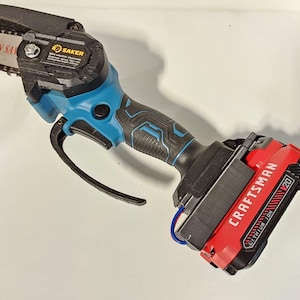 Adapt Saker Chain Saw to use Craftsman li-ion batteries