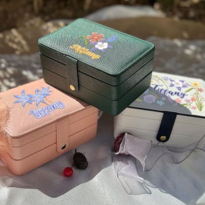 Leather double-layer personalized jewelry box, gift for bridesmaids, bachelor party gift, high-end jewelry box, women&#39;s gift