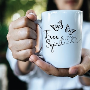 Free Spirit SVG PNG, Boho-inspirerend citaatontwerp voor Cricut, T-shirtafdrukken, kunst aan de muur, sublimatieprojecten, digitale download