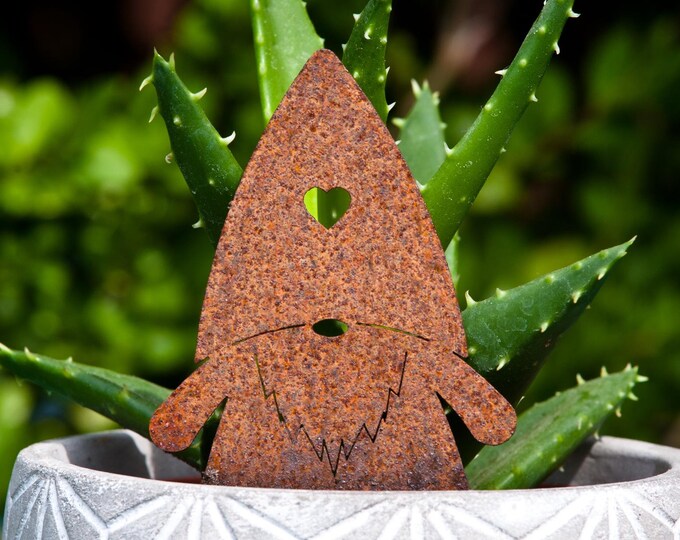 Scandinavian Christmas Gnome Plant Pot Ornament, Metal Garden Art, Ready to Rust
