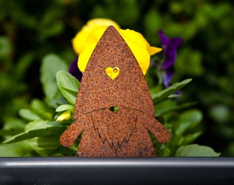 Gnome Plant Pot Ornament, Rusty Metal Garden Art, Gonk Plant Pot Spike, Elf Plant Pot Decor, Window Box Decor, Garden Gifts, Ready To Rust