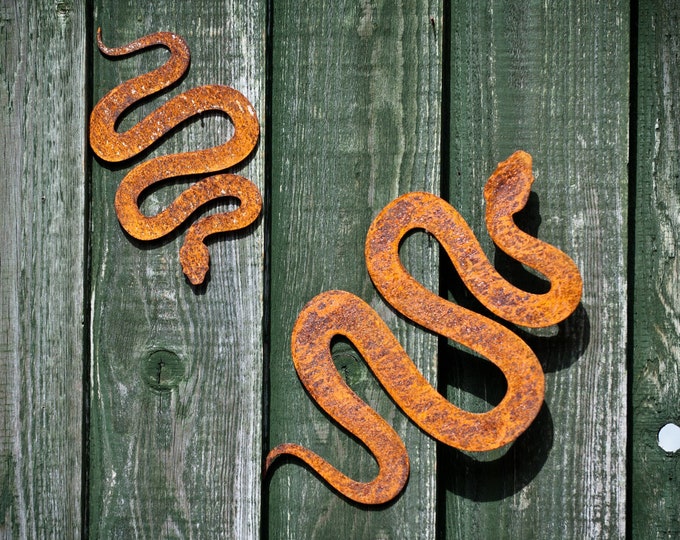 Metal Snake Wall Art, Rusty Garden Wall Art Decor, Rustic Fence Decoration, Snake Memorial Gift, Reptile Gift, Garden Gifts, Ready To Rust