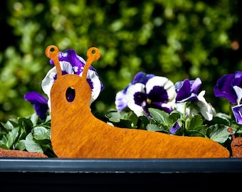 Large Slug Lawn Ornament, Shocked Opera Singer Face, Rusty Garden Art, Flower Border Decoration, Plant Pot Spike, Garden Gift, Ready To Rust