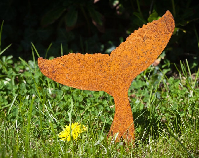 Whale Tail, Metal Lawn Ornament, Rusty Garden Art, Plant Pot ornament, Window Box Decoration, Allotment Gifts, Gardener Gifts, Ready To Rust