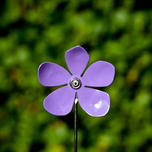 Periwinkle Flower stem, Lilac flower, Garden Ornament, Metal Garden Decoration, Garden Gifts, Indoor Decoration, Memorial Flower Gifts