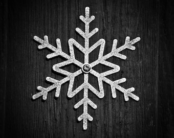 Stainless Steel Snowflake Wall Art, Fence Decoration, Christmas Garden Wall Art, Christmas Decoration for Home or garden, Garden Gifts in UK
