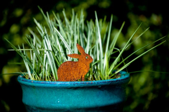 Bunny Rabbit Plant Pot Decoration, Metal Garden Art, Ready to Rust - Etsy