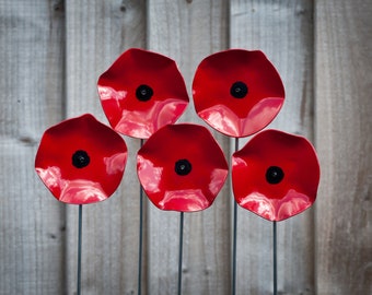 Red Poppy Metal Flower stem, Red Flower, Garden Ornament, Indoor Decor Art, Garden Decoration, Garden Gifts, Memorial Flower, Memorial Gift