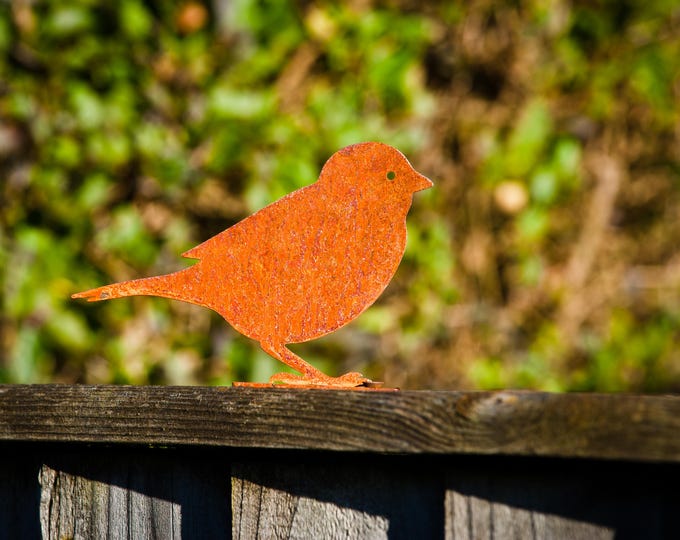 Metal Sparrow Fence Topper, Rustic Metal Bird UK, Garden Bird, Rustic Garden Ornament, Garden Gifts, Garden Metal Art, Ready to Rust