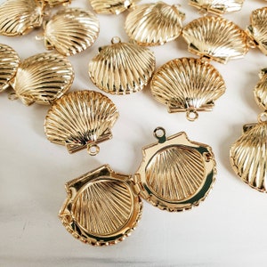 Gold Plated Seashell Locket Charm - Seashell Locket - Vintage Style Scallop Gold Charm - Beach Style Pendant for Jewelry Making
