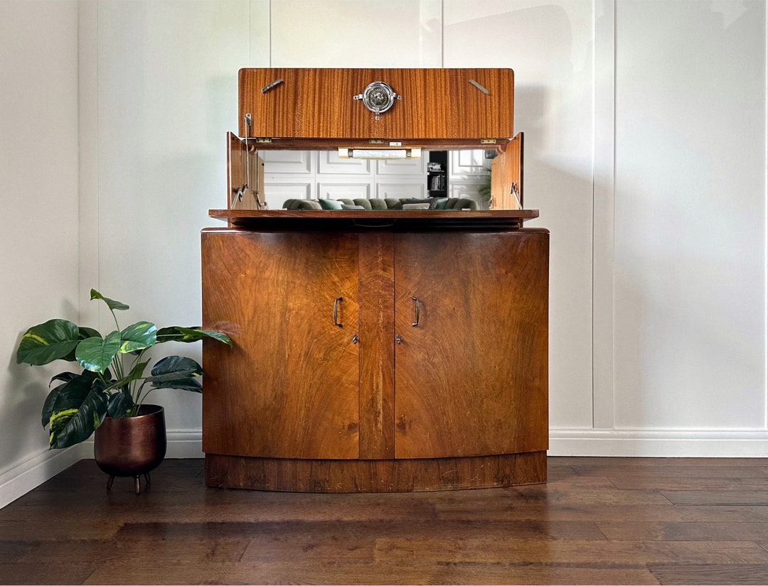 Large cocktail cabinet discount