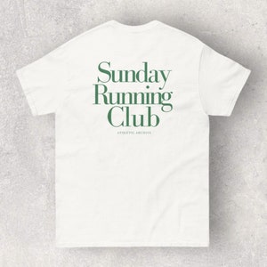 Sunday Running Club Green Vintage-Inspired T-Shirt - Retro Style for Active Days