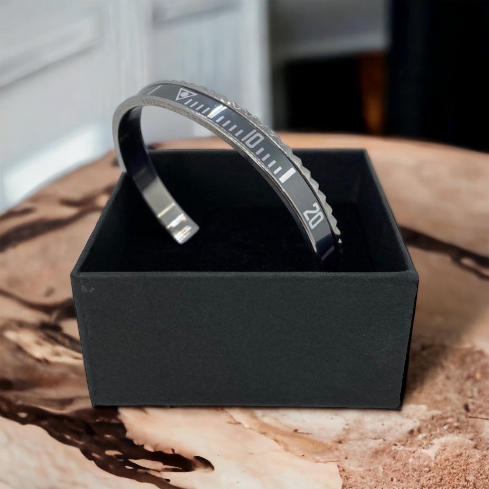 Speedometer bracelet best sale