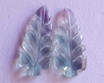 Geschnitzte Fluorit Blatt Cabochons: Edelstein Paar zur Schmuckherstellung (17x7x2mm, 5 Karat)
