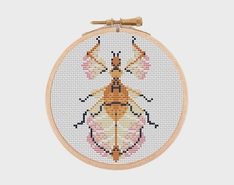 Mini Cross Stitch Pattern. Little bug. Counted cross stitch chart. Insect embroidery. Tiny xstitch for beginners. Instant download PDF