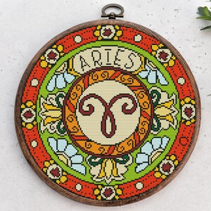 Patrón de punto de cruz moderno. Aries. Signo del zodiaco. Gráfico de punto de cruz contado. Arte abstracto con bastidor. Astrología, signo del zodíaco. Descarga instantánea en PDF