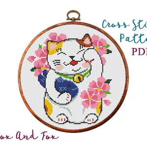 Chat porte-bonheur et poisson bleu. Modèle de point de croix moderne. Grille de point de croix compté. Point de croix pour enfants. Hoop Art xstitch. Téléchargement instantané PDF