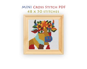 Cow Cross Stitch Pattern, Sunflower Wreath Chart for Beginners, Instant Download PDF