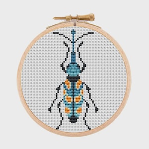 Patrón de punto de cruz pequeño. Insectito. Gráfico de punto de cruz contado. Bordado de insectos. Punto de cruz pequeño para principiantes. Descarga instantánea en PDF.