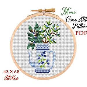 Mini-kruissteekpatroon. Bloemen. Getelde kruissteekkaart. Bloem hoepel kunst borduurwerk. Kleine xstitch voor beginners. Pdf direct downloaden