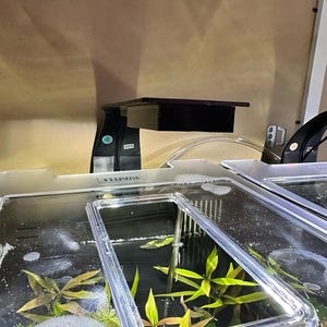 Fluval Betta Premium led-lampenkap om lichtverspilling te voorkomen