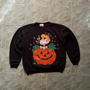 Vintage 90s Peanuts Halloween Pumpkin Sweatshirt/Snoopy/Size L/Black Colour/Long Sleeve/Made In Canada/Rare/Disney/Cartoon