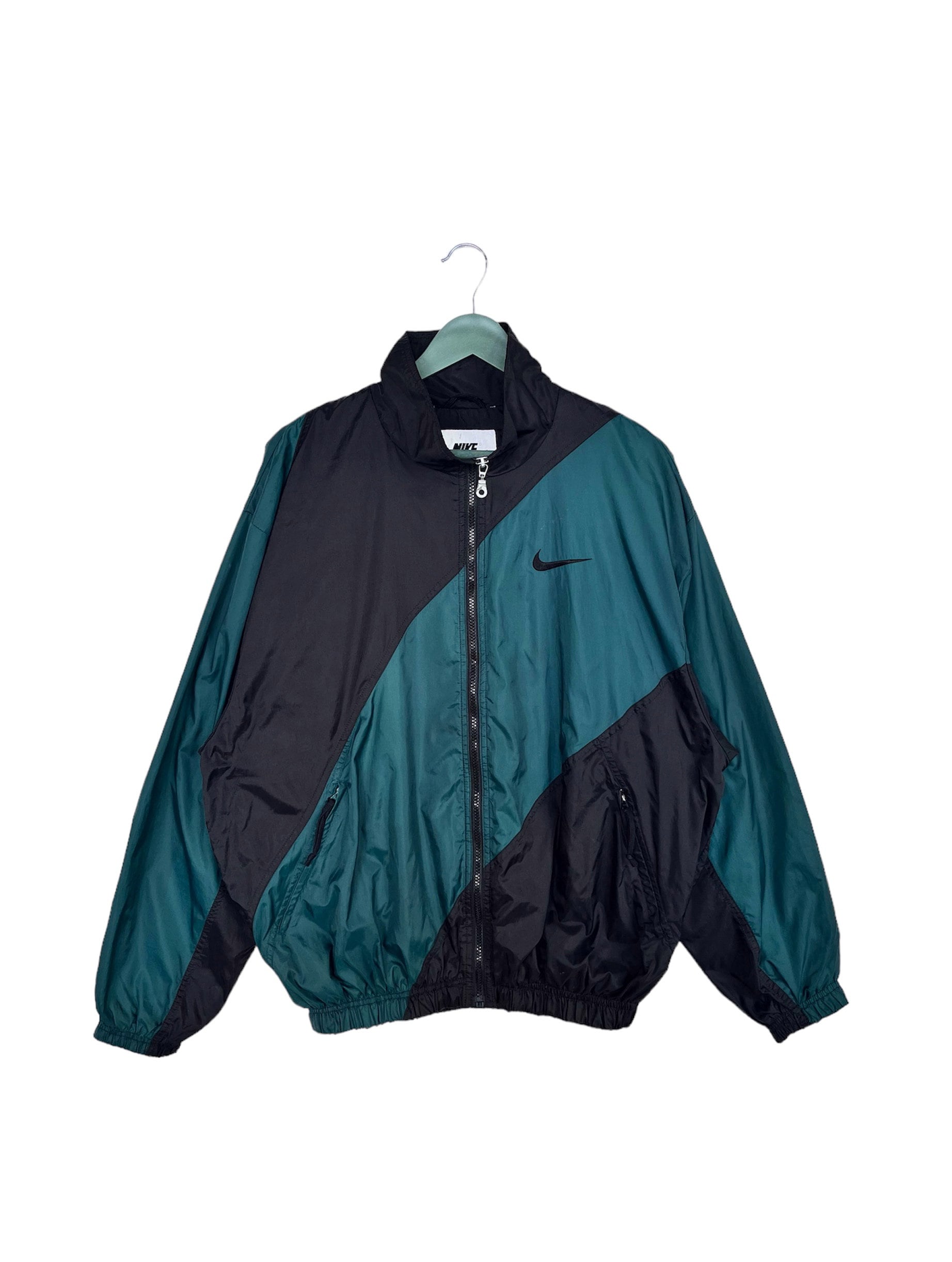 nike windbreaker two tone