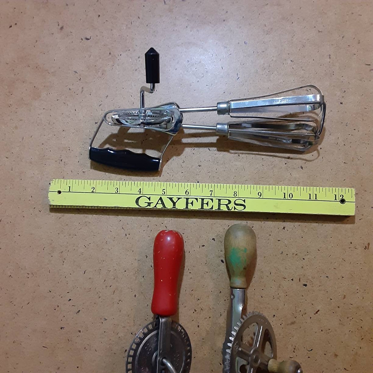 Vintage Egg Beaters YOUR CHOICE of Old Fashioned Hand Mixers Etsy