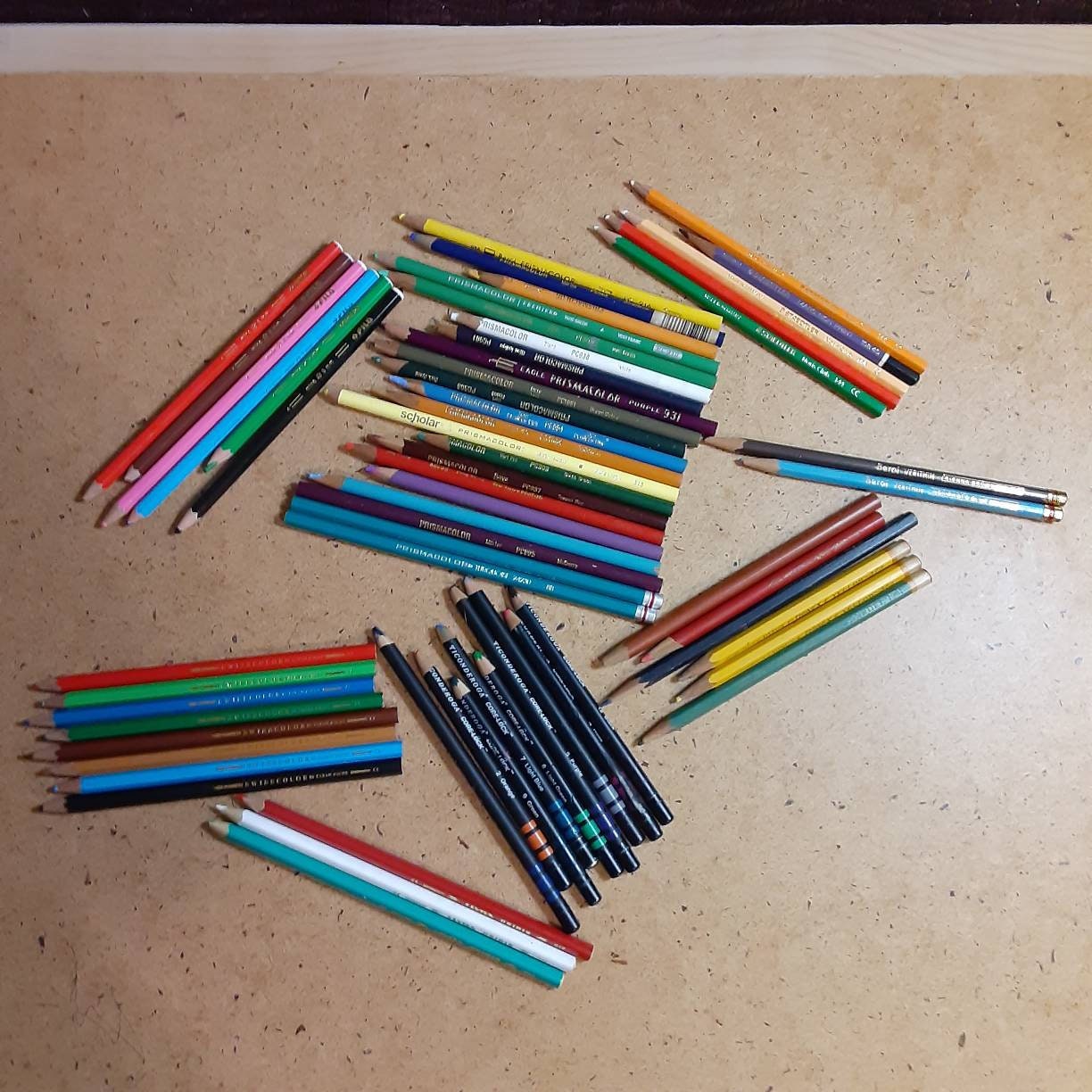 60 crayons de couleur de qualité artiste et étudiant Etsy