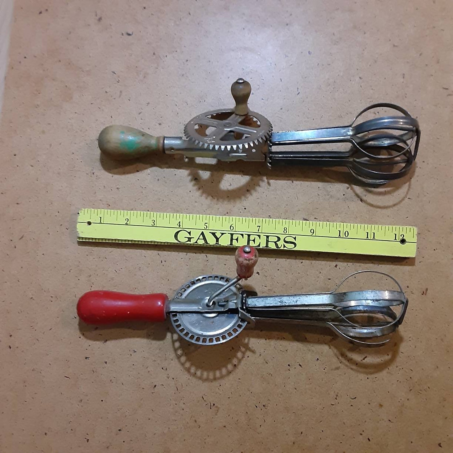 Vintage Egg Beaters YOUR CHOICE of Old Fashioned Hand Mixers Etsy
