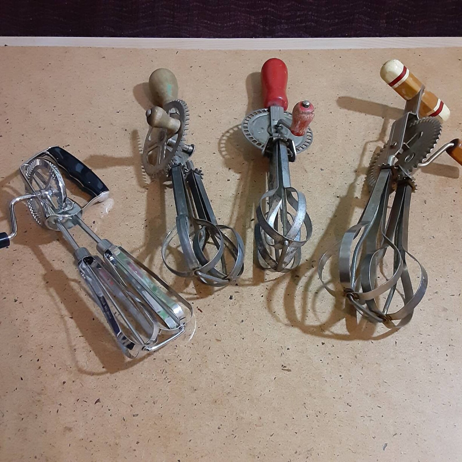 Vintage Egg Beaters YOUR CHOICE of Old Fashioned Hand Mixers Etsy