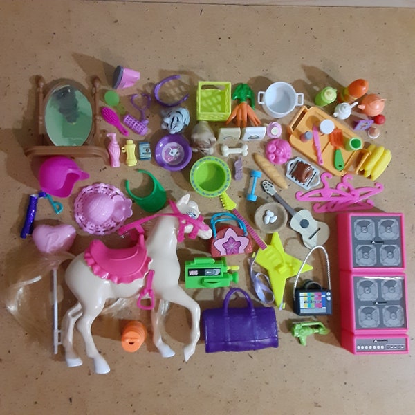 58+ Barbie items, pony cat dog purse duffle bag iron cellphone soda hats hangers guitars barbell balloon baguette speakers & more 1:6 scale