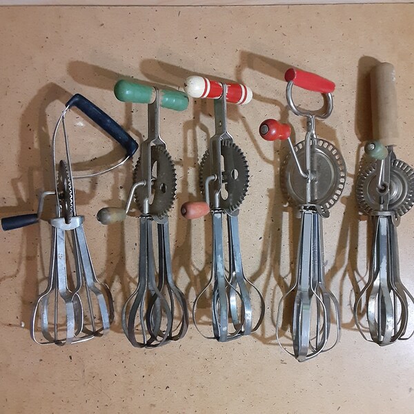 Vintage Egg Beater Hand Mixer Etsy