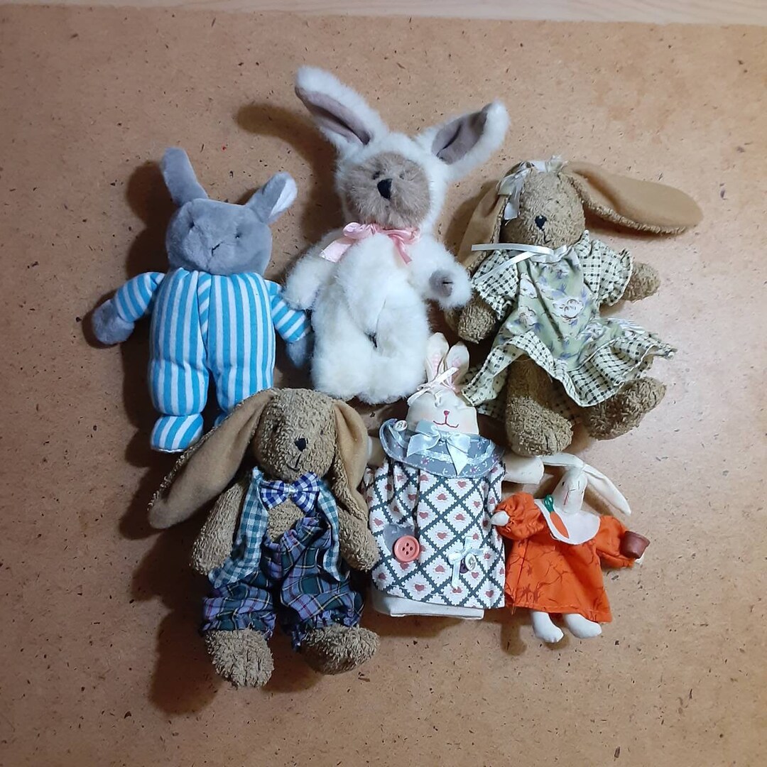 6 Cute Bunny Rabbits for Crafts Vignettes Upcycling Decorating Photo ...