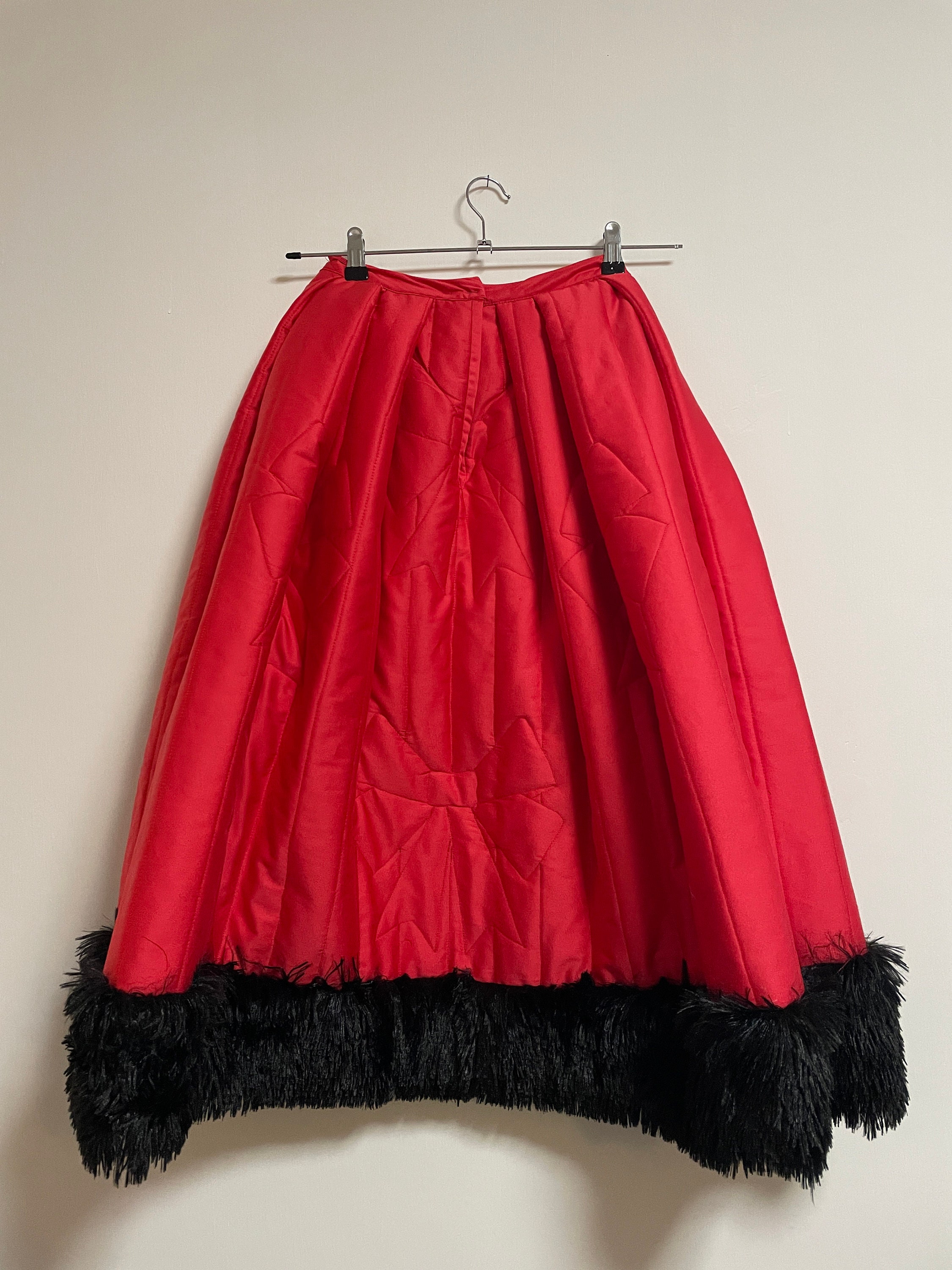 スカート 19th Hand Quilted Petticoat Skirt Red Quilted Petticoat, Quilted Skirt With Ecological Fur - Etsy