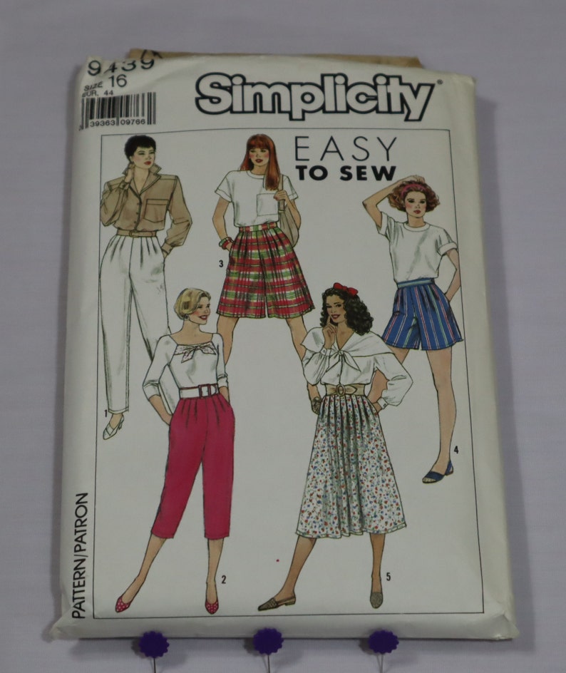 A-Line Skirt Slacks Skirts Pants Skirt Capris Culottes Sewing Pattern Trousers Knee Length Skirt Simplicity S9439 Pencil Skirt