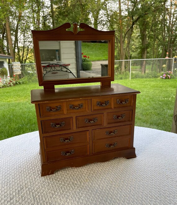 Vintage Delft Jewelry Box Gem Vintage Delft Jewelry Box Gem, Broyhill Jewelry Armoire