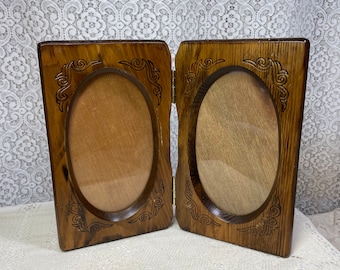 Vintage 5x7 Wood Double Photo Frame, Vintage Wooden Picture Frame, VintageWood Picture Frame, 5x7 Picture Frame.