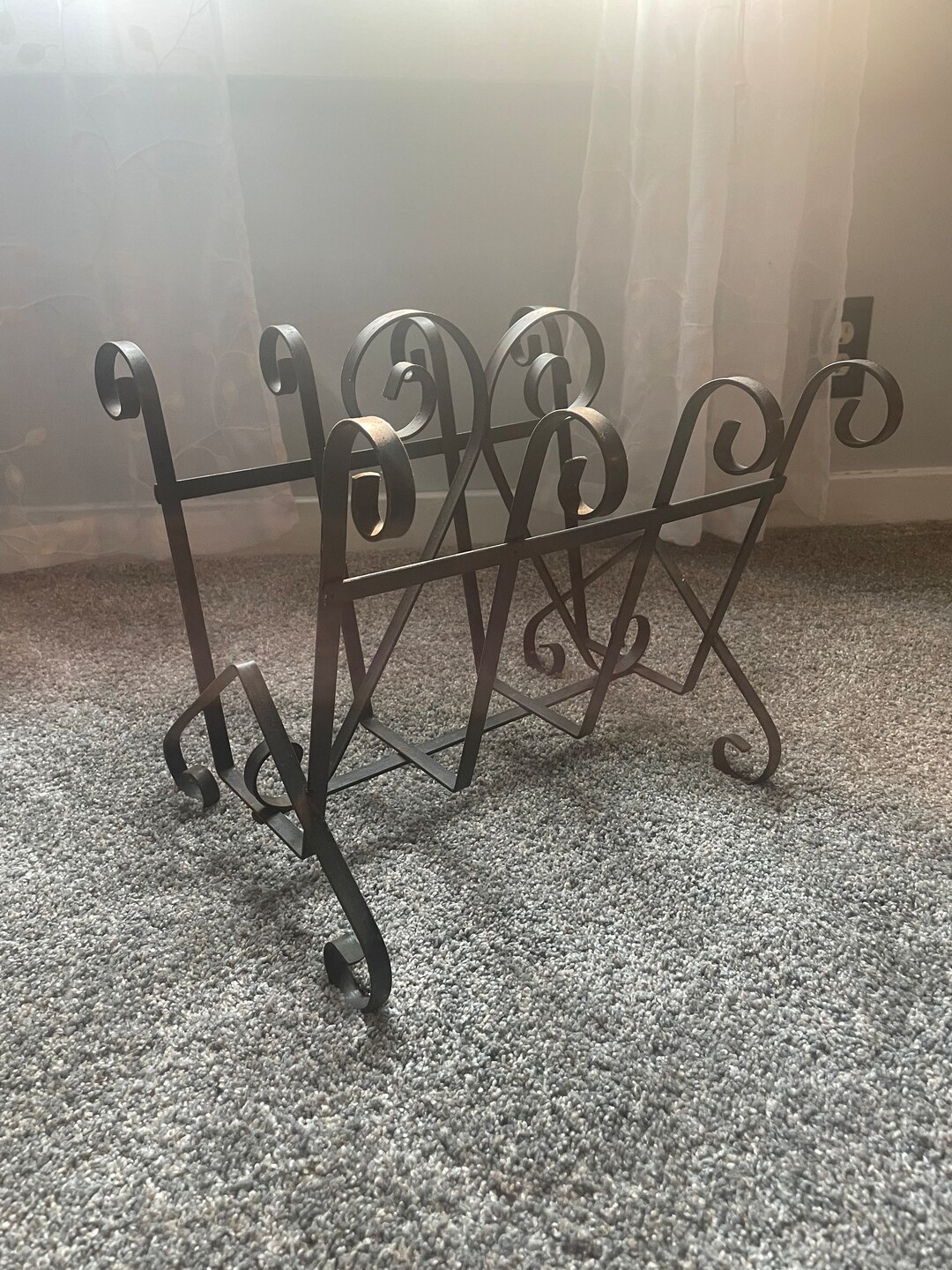 Vintage Black Metal Magazine Holder, Metal Magazine Holder, Magazine