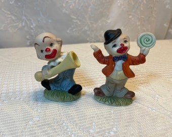 Vintage Ceramic Clowns, Vintage Clowns, Clowns, Antique Clowns, Vintage Clown Decor, Clowns, serious clowns, sad clowns.