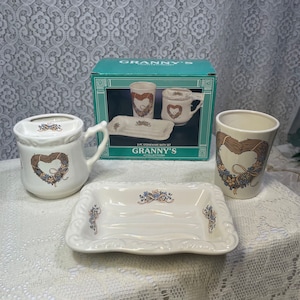 Vintage Granny’s Collection Bathroom Toothbrush Soap Dish Set, Vintage Bathroom Sets, Vintage Heart Bathroom Decor, Vintage Bathroom Vanity.