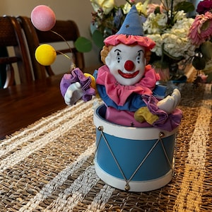 Vintage Musical Wind Up Clown, Clowns, Vintage Clowns, Jack In A Box, Wind Up Clowns.