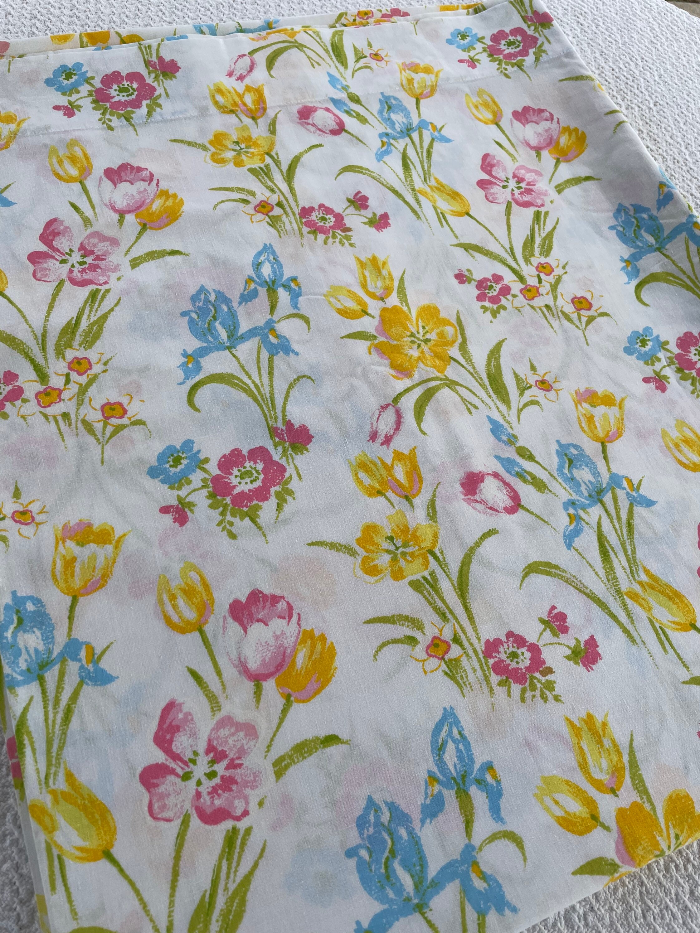 Vintage Full Flat Muslin Floral Sheet Vintage Full Sheets Etsy