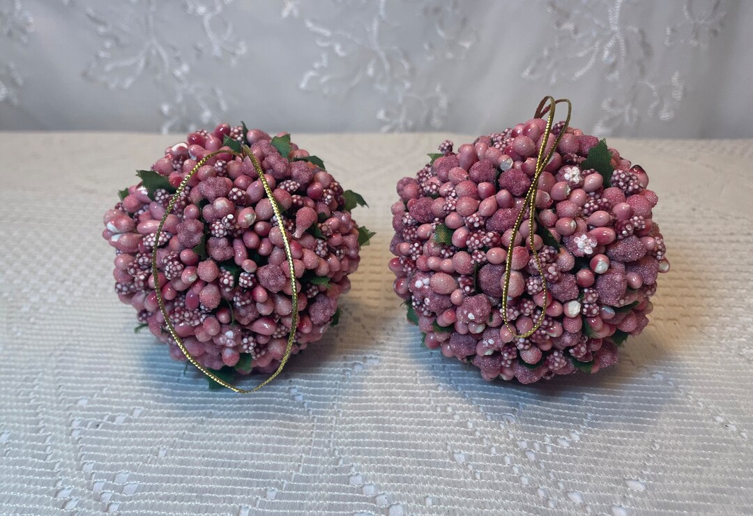 Vintage Round Pink Ornaments, Vintage Pink Ornaments, Vintage Ornaments