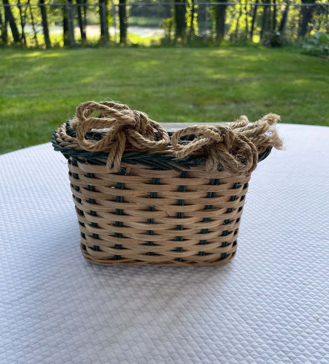 Vintage Apple Fruit Basket Vintage Red Apples Apple Kitchen Etsy