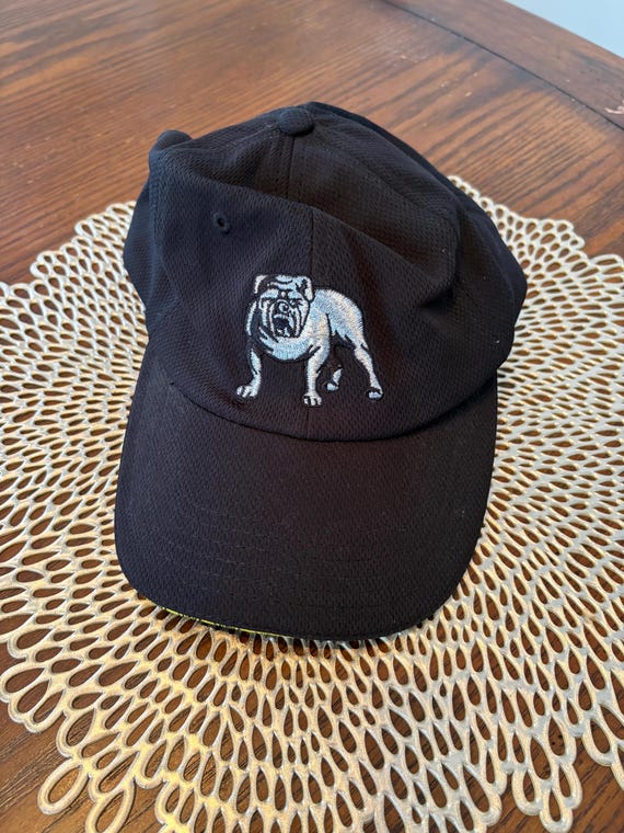 Vintage Mirka Bulldog Navy Blue Baseball Cap, Bulldog Baseball Cap, Baseball Hats, Bulldogs Baseball Hats, Bulldogs.