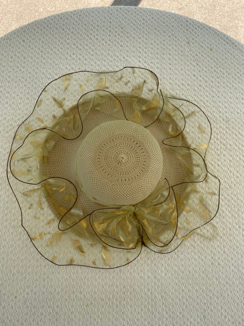 Vintage Sun Hat Gold Feathers, Vintage Sun hats, Vintage Kentucky Derby Hats, Straw Sun Hats, Sun Hats. image 4